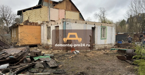 Демонтаж дома в посёлке Тарычёво недорого и быстро