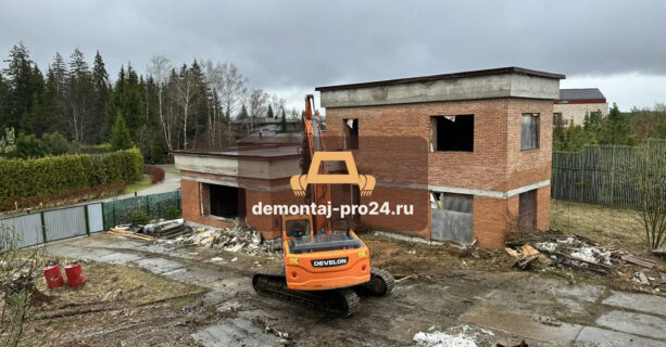 Демонтаж дома в поселке Драчёво недорого и быстро