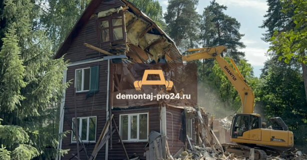 Демонтаж дома в поселке Ильинский недорого и быстро